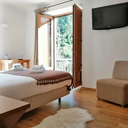 Vale D'azenha Country house *